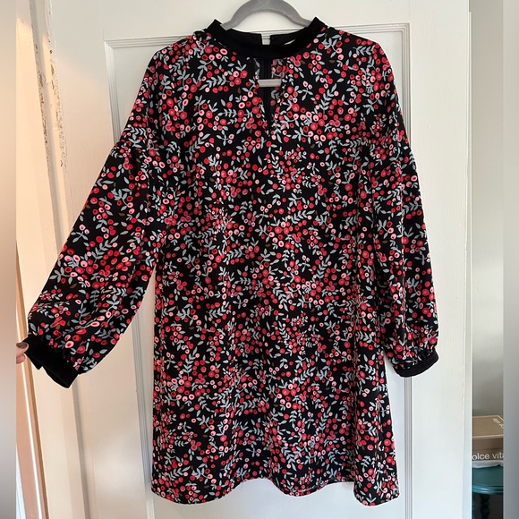 Loft Pattern Dress - Picture 2 of 2